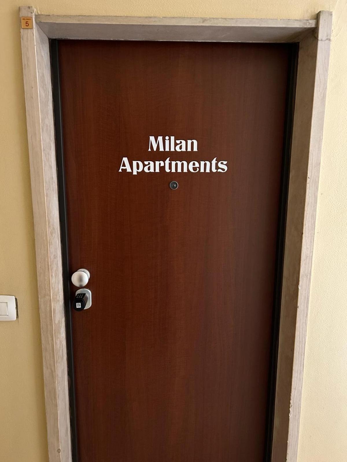 Modern Apartments Mm3 Afforifn Only 15 Min From Duomo Milaan Buitenkant foto