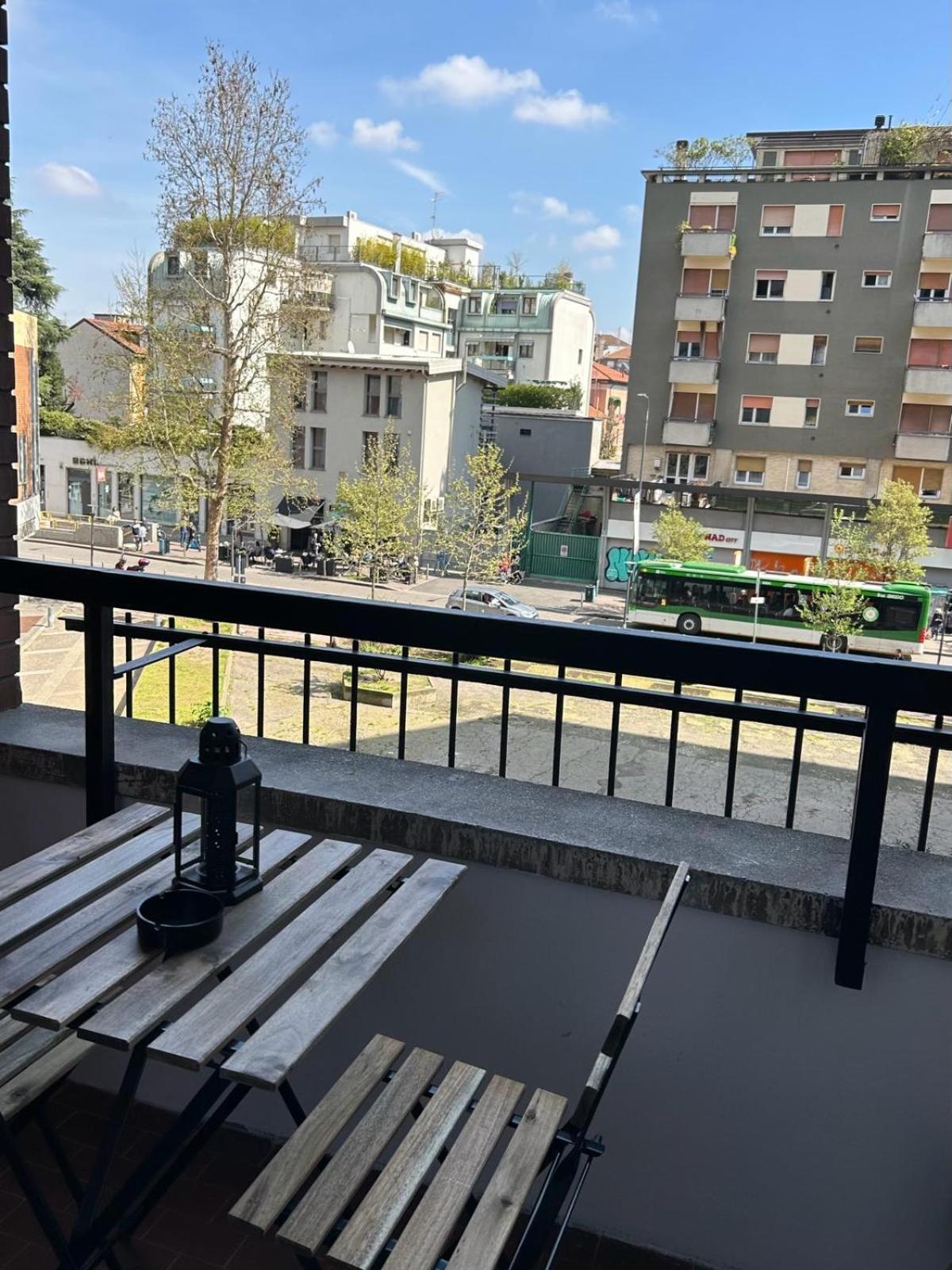 Modern Apartments Mm3 Afforifn Only 15 Min From Duomo Milaan Buitenkant foto