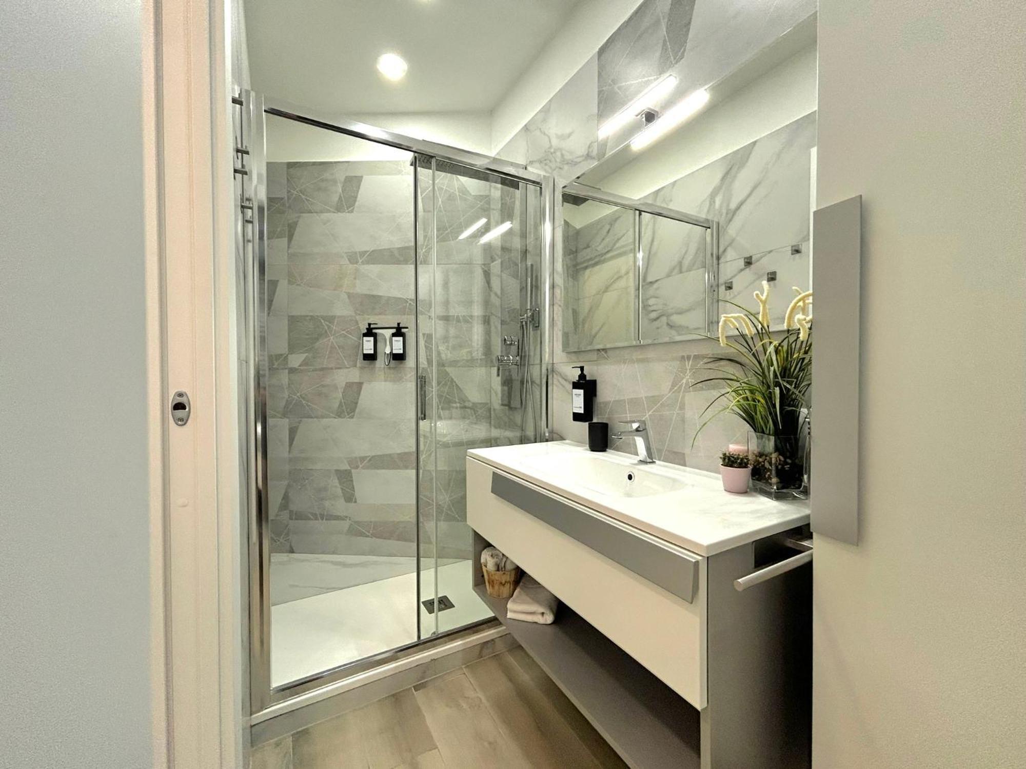 Modern Apartments Mm3 Afforifn Only 15 Min From Duomo Milaan Buitenkant foto